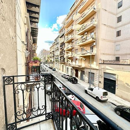 Apartamento Palazzo La Zagara Palermo Exterior foto