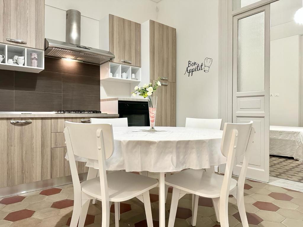 Apartamento Palazzo La Zagara Palermo Exterior foto